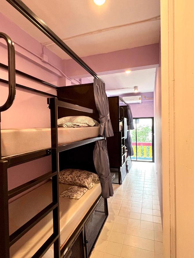 El Biografo Hostel Bangkok Bagian luar foto