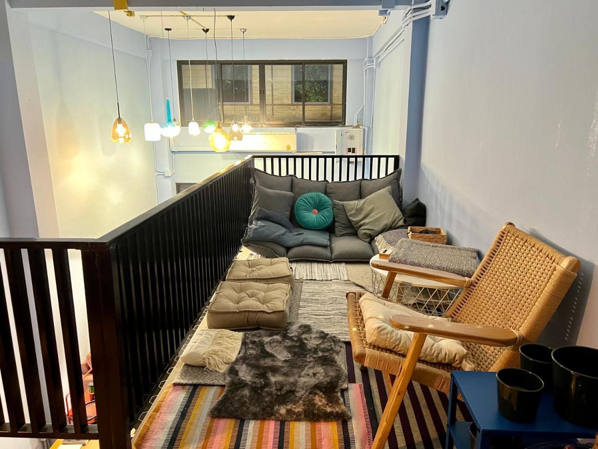 El Biografo Hostel Bangkok Bagian luar foto