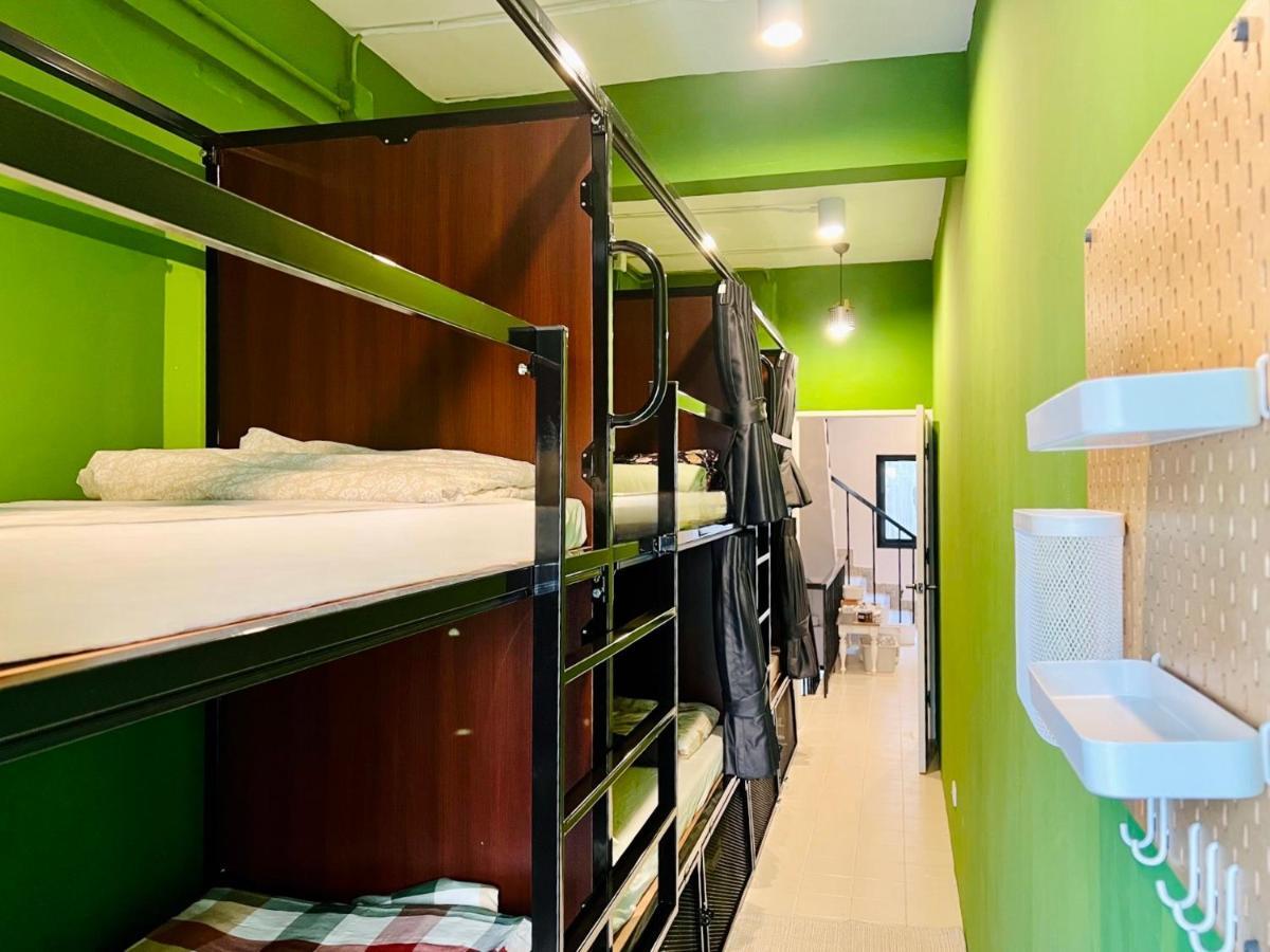 El Biografo Hostel Bangkok Bagian luar foto